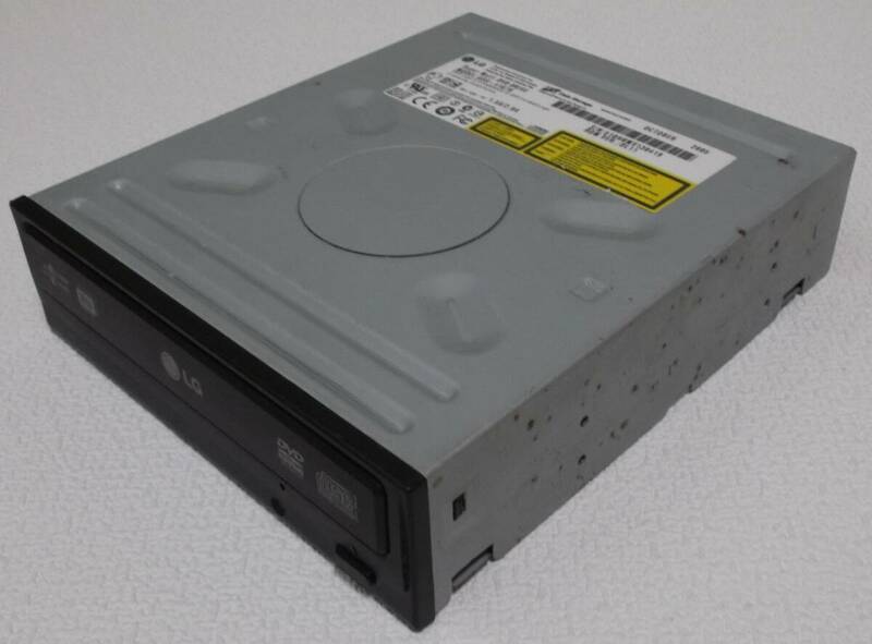 中古品 Hitachi-LG Data Storage GSA-4167B ATAPI(IDE)接続DVDマルチドライブ 現状品②