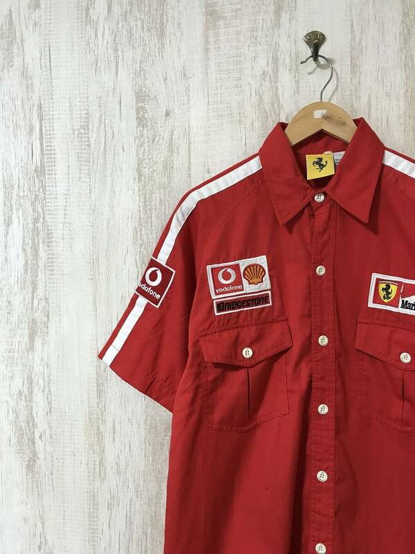 561☆【F1 レーシングシャツ】Ferrari フェラーリ 赤