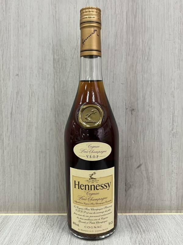 S 【未開栓】 Hennessy ヘネシー COGNAC コニャック V.S.O.P VSOP ロングネック スリムボトル 70CL 700ml 40% ブランデー 洋酒