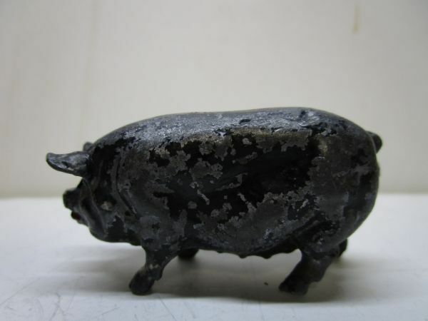1930～40年代 ヴィンテージ 英国製 黒豚のオブジェ (Lead製) ミニチュア玩具/古玩具/ジオラマ玩具