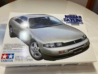 ニッサン　スカイライン　２ドアクーペＧＴＳ　２５t １/２４プラモデル　　1993タミヤ　