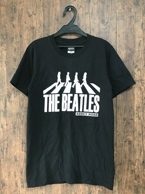 ss_1209y ★定形外 配送★ 美品 THE BEATLES ザ ビートルズ バンドTシャツ 半袖 ブラック 丸首 綿100％ Abbey Road アビイロード メンズ M