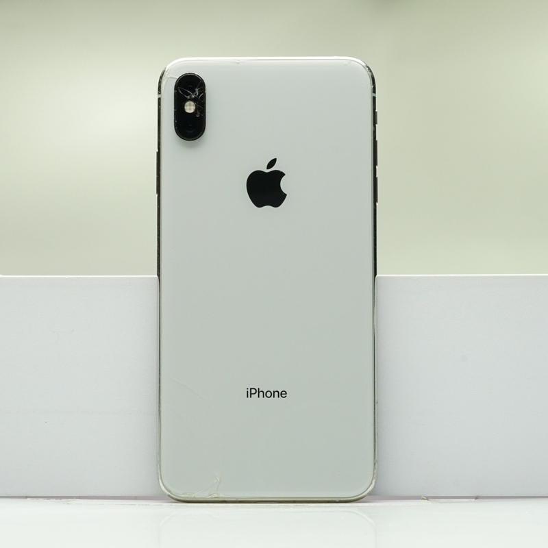 iPhone Xs Max 256GB シルバー SIMフリー 訳あり品 ジャンク 中古本体 スマホ スマートフォン 白ロム