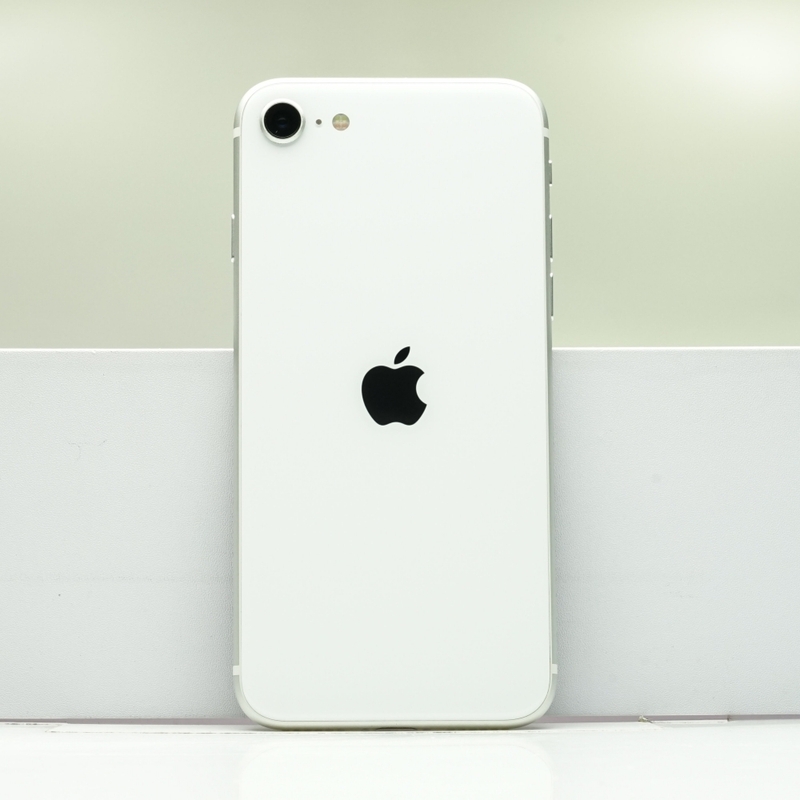 iPhoneSE2 64GB 第2世代 ホワイト SIMフリー 訳あり品 ジャンク 中古本体 スマホ スマートフォン 白ロム