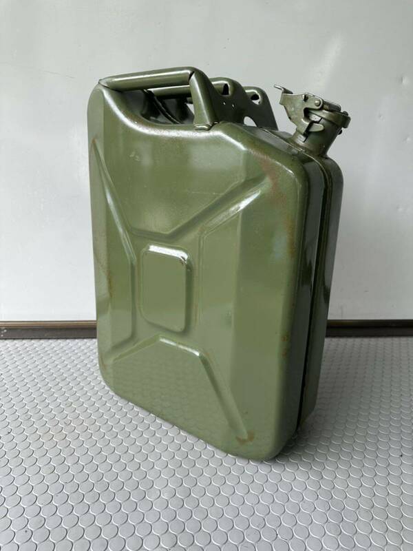 携行缶 燃料タンク ビンテージ 自衛隊 ジェリ缶 ガソリン　タンク　ハイオク　20L ヴィンテージ　アメリカ軍 BAM6210-VP 