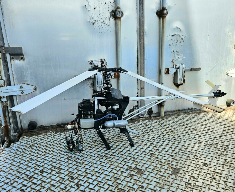 ヒロボー HIROBO s148 エンジン ラジコン ヘリコプター futaba FP-S128 ジャンク品 部品取り