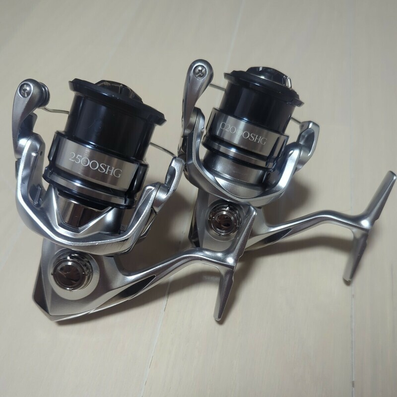 シマノ 19 ストラディック 2500SHG&C2000SHG 2台セット SHIMANO STRADIC