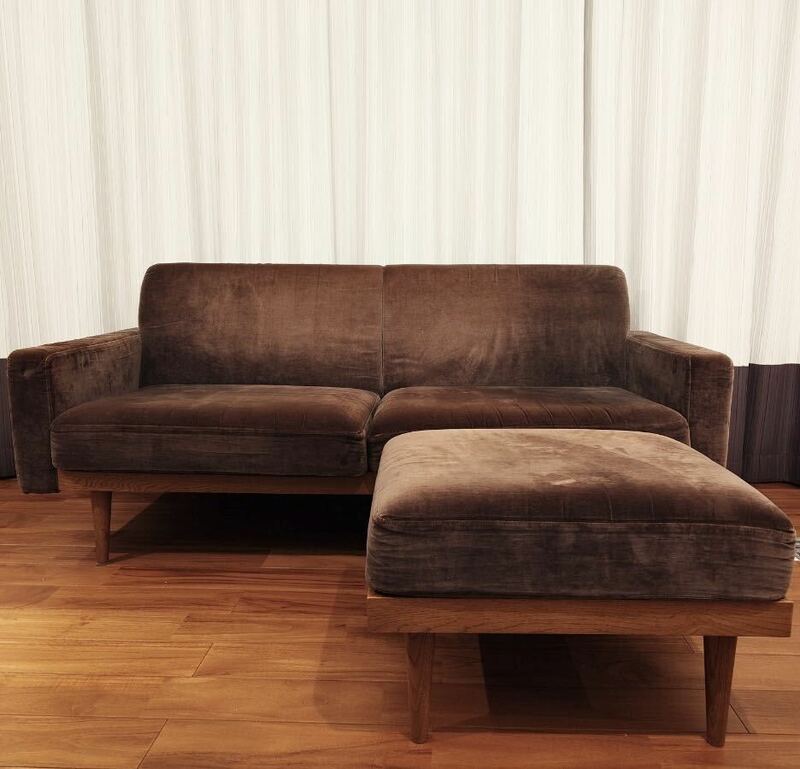 TRACK　FURNITUREトラックファニチャー 2人掛けソファー+オットマンTORCH SOFA ベルベット　椅子　ラブソファー　スツール