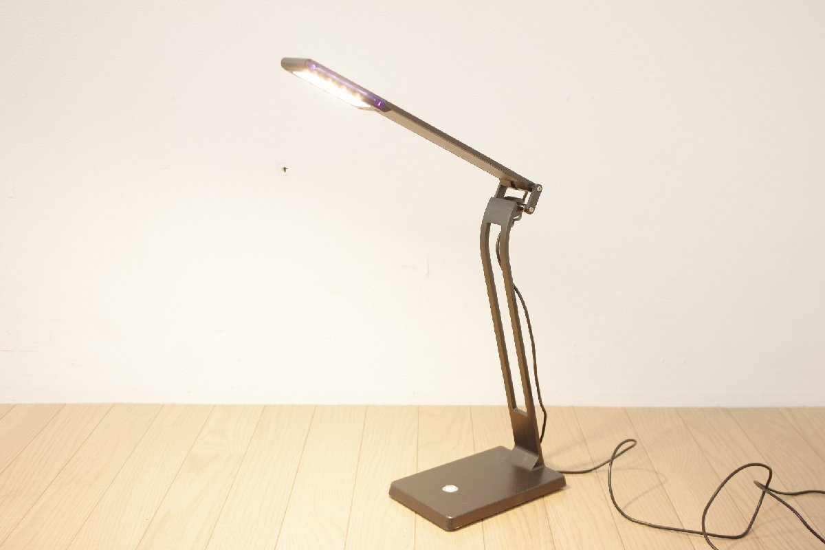 ヤマギワ yamagiwa テーブルランプ Libra SS226B ブラック 黒 スタンドライト 照明 LED 2010年製 デスクライト 電球色 学習 在宅 【B】