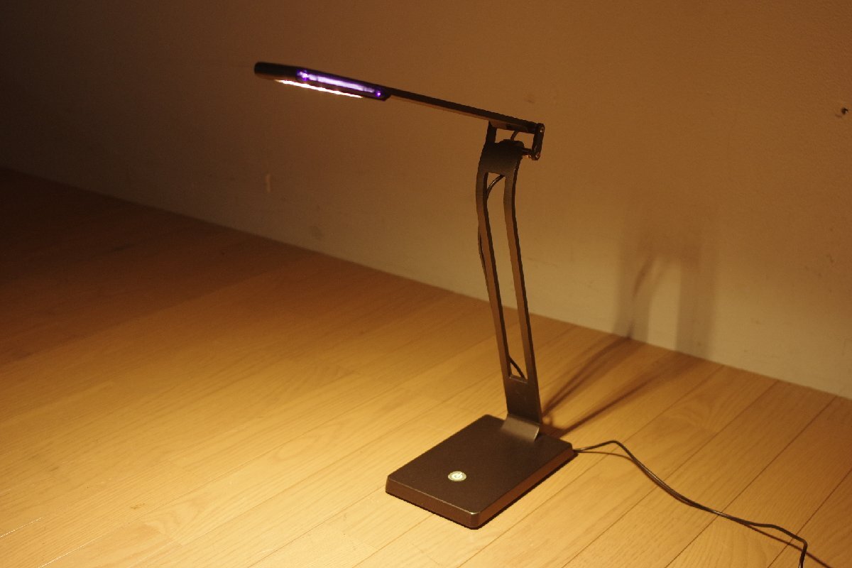 ヤマギワ yamagiwa テーブルランプ Libra SS226B ブラック 黒 スタンドライト 照明 LED 2010年製 デスクライト 電球色 学習 在宅 【P】