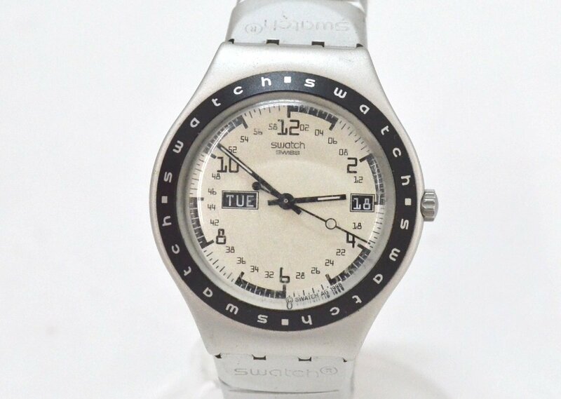 [fui]　SWATCH スウォッチ IRONY アイロニー デイデイト 白文字盤ｘシルバー 腕時計 電池交換済み 稼働品