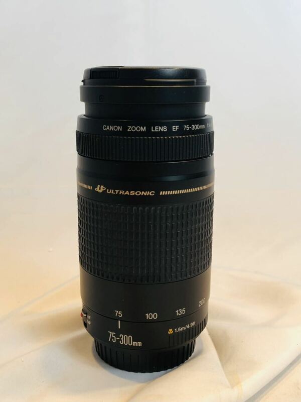 ジャンク動作未確認　Canon キャノン カメラ レンズ ULTRASONIC ZOOM LENS EF 75-300mm 1:4-5.6 II 中古 USED 現状渡し