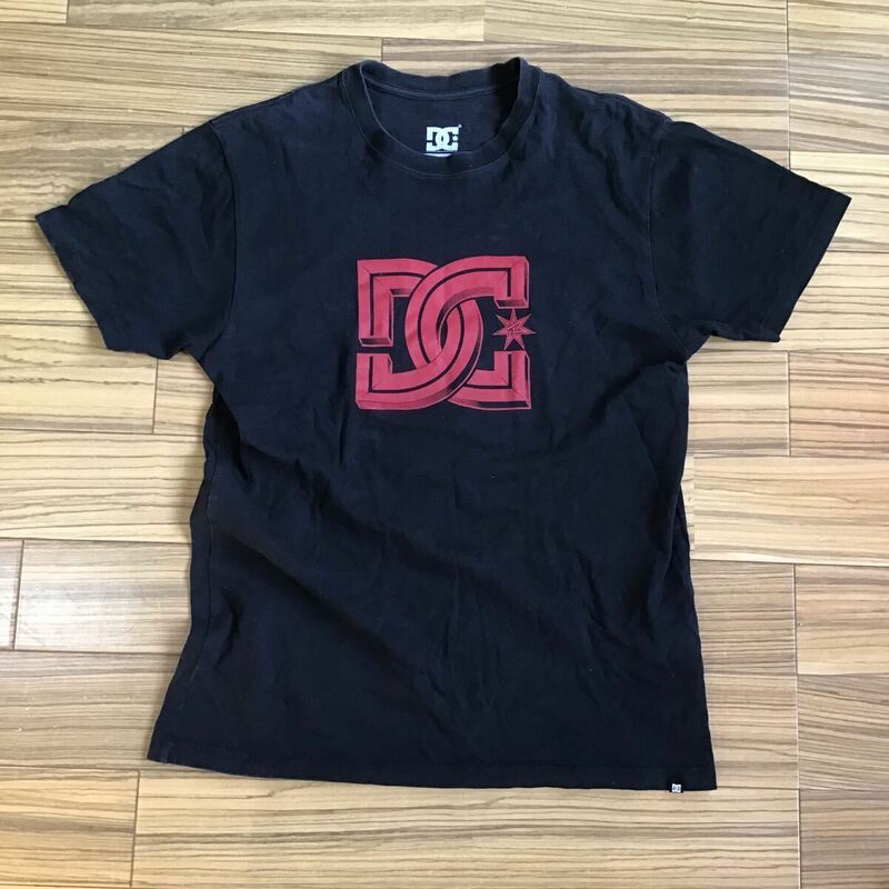 送料無料 DC半袖Tシャツ Mサイズ　スケーター