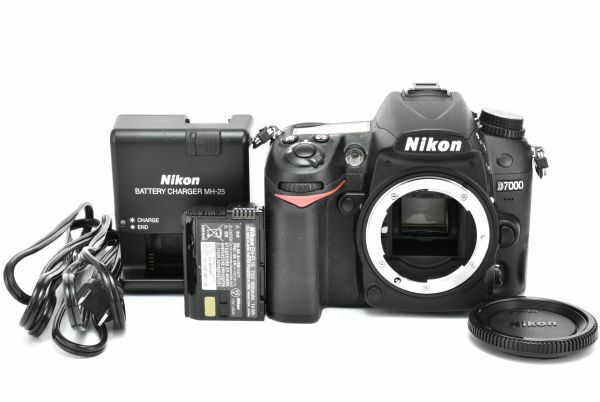 【美品 シャッターカウント 1995 回】Nikon ニコン D7000 16.2MP Digital SLR Camera Body デジタルカメラ 本体 EF-TN-JP352