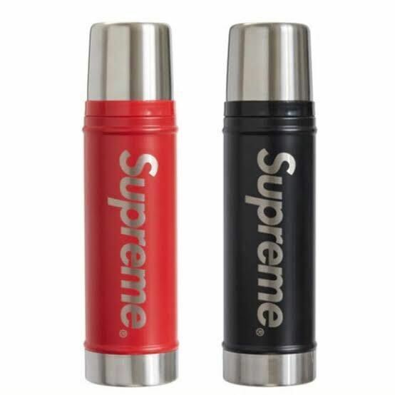 【新品】19FW Supreme/Stanley 20 oz. Vacuum Insulated Bottle 赤、黒２個セット　スタンレーヴァキューム インスレイテッド ボトル水筒