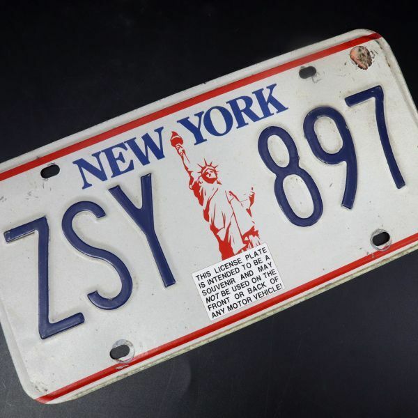 e3922【アメリカ合衆国のナンバープレート】ニューヨーク州　NEW YORK