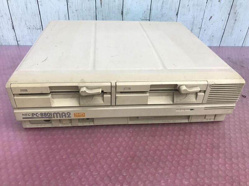 NEC PC-8801 ma2，通電OK，その他動作未確認　中古現状品　ジャンク品（140s）