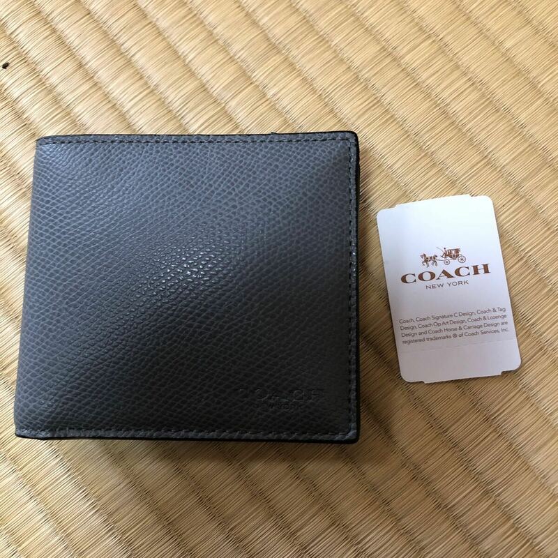 財布 二つ折り coach New York