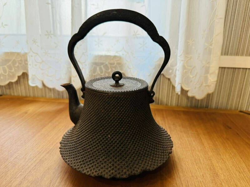 富士型 釜石銕山製 鉄器 鉄瓶 茶道具 煎茶道具 