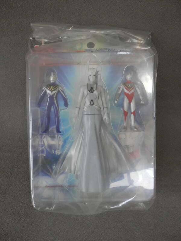 ウルトラマンガイア・天使降臨セット (未開封新品・2000・バンダイ) 