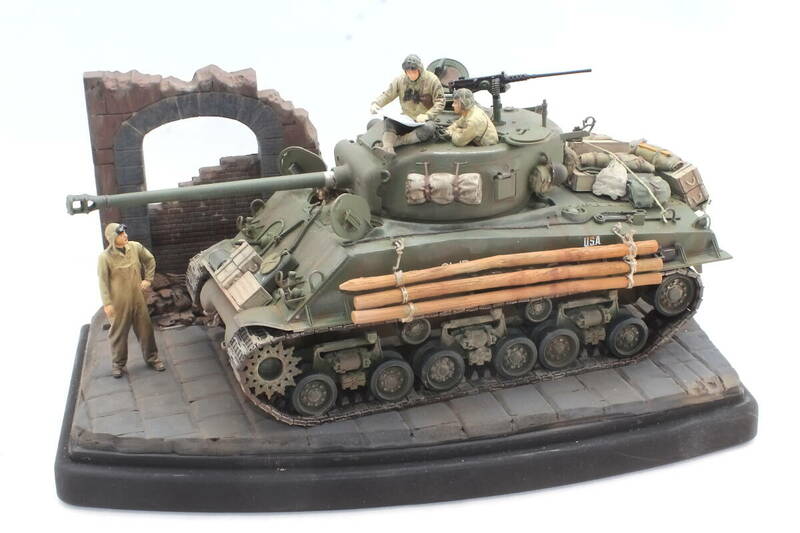 アスカモデル 1/35 M4A3E8 シャーマンイージーエイト完成品