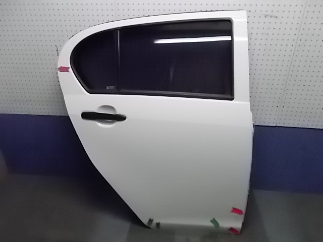 ★☆cg180387 ＬA310Ｓ　ミライース　 中古　リヤドア 右 *9680　弘前市　青森県☆★