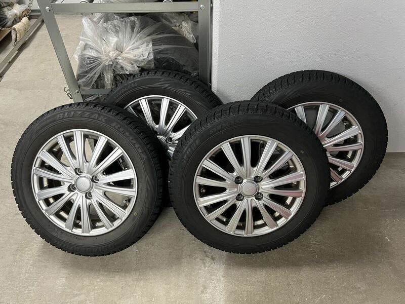 ☆175/65R15 ブリヂストン スタッドレス REVOGZ WEDS ホイール付き ヴィッツ アクア フィット プリウス 等 バリ溝 ホイール綺麗め☆