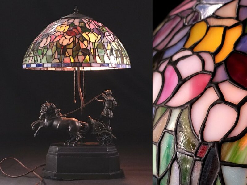 ∇花∇20世紀初頭頃 チューリップステンドグラス＆ブロンズ彫刻像の二灯式ランプ