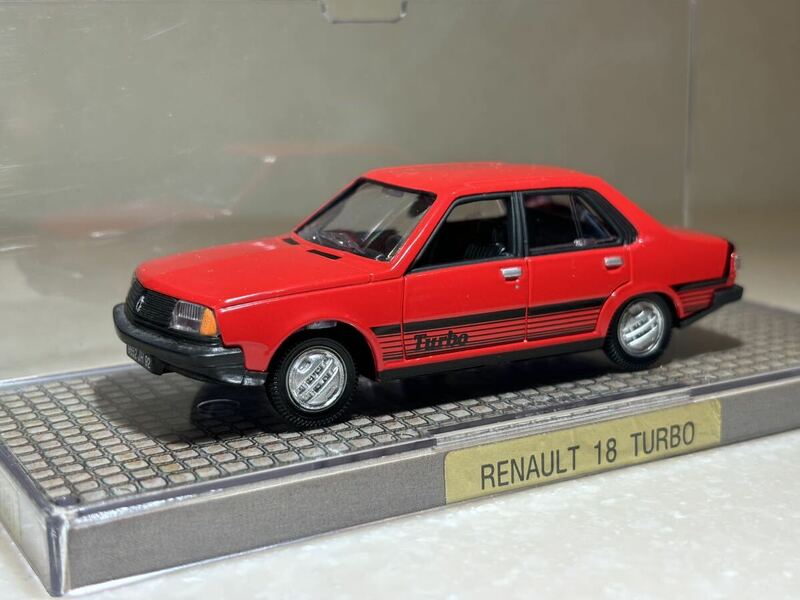 希少モデル 1/43 「ルノー 18 Turbo」レッド NOREV製 REF：511801