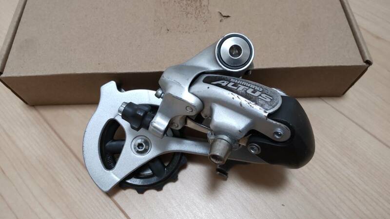 自転車　部品　リアディレイラー　SHIMANO　ALTUS　シマノ　アルタス　RD-M310　INDONESIA　VIA　SC