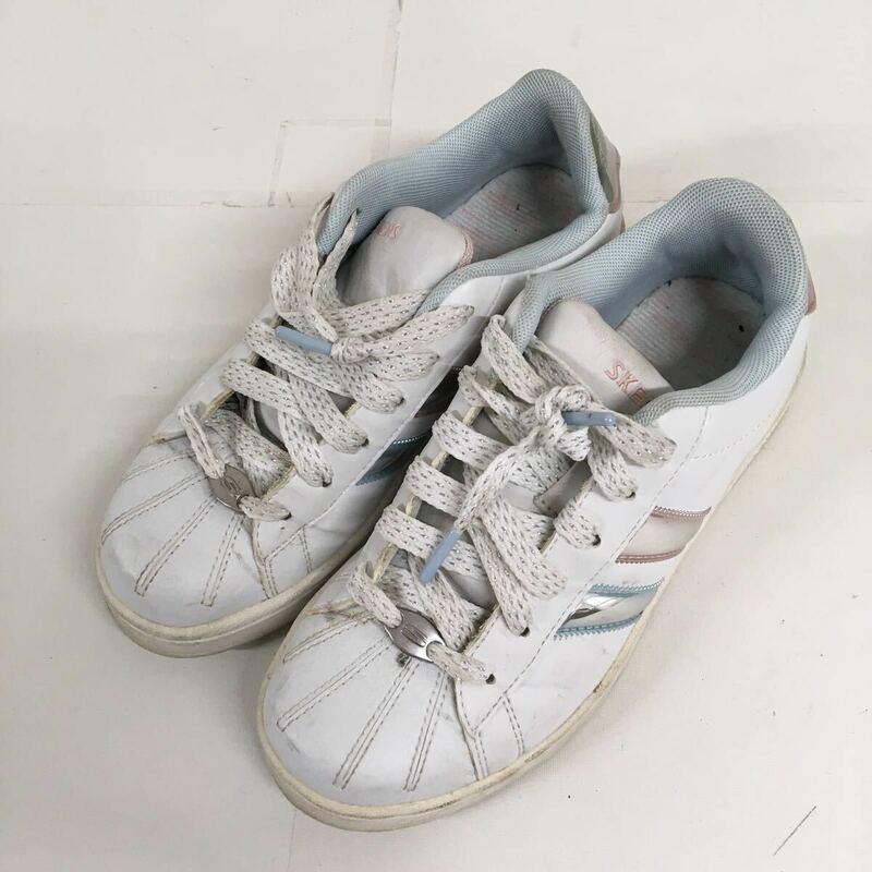 送料込み★SKECHERS★スニーカー　レディースシューズ★23㎝#60604s583