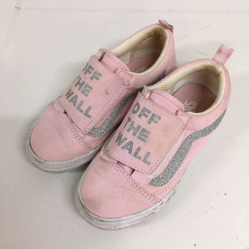 送料無料★VANS バンズ　ヴァンズ★スニーカー　スリッポン★女の子　キッズ　子供　20㎝#60607s585