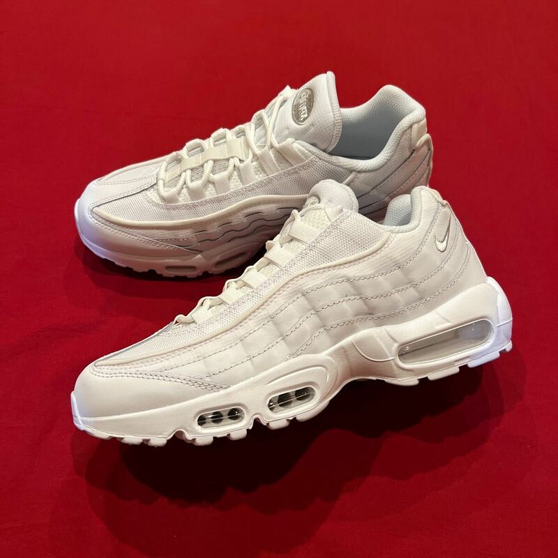 定価21,230円　27㎝　NIKE　ナイキ　AIR MAX 95 ESSENTIAL　エアマックス95 エッセンシャル　新品　白スニーカー　Refurbished商品　CT1268