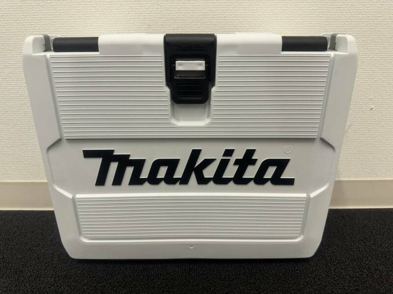 4757■makita　マキタ　TD149DRFX　18V　3.0Aｈ　充電式　インパクトドライバー　電動工具