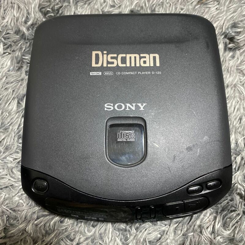 SONY ソニー CDプレーヤー Discman ディスクマン D-135 動作品