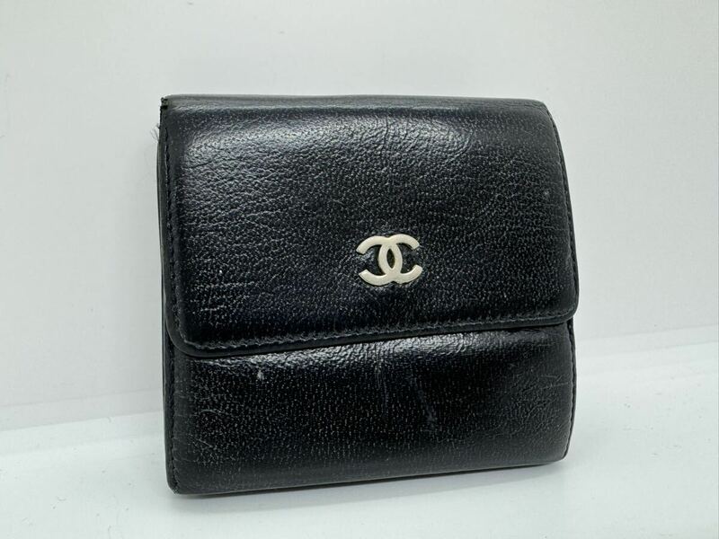 ◇シャネル CHANEL 三つ折り財布 Wホック コンパクト財布 ブラック ココマーク フランス製 8番台