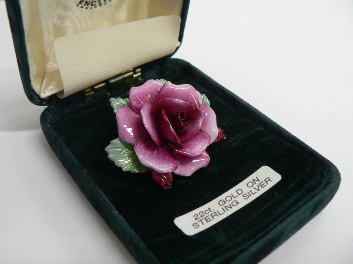 イギリス CEJ社製 ヴィンテージ・ポーセリン・フラワー・ブローチ 陶製 / CEJ Handmade & Hand painted Porcelain Pin brooch