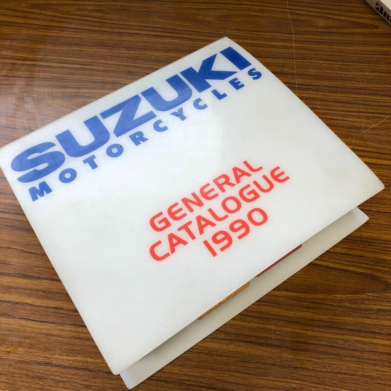 レトロ　SUZUKI オートバイク　スクーター　ビジネス　オフロード　1990 総合カタログ　
