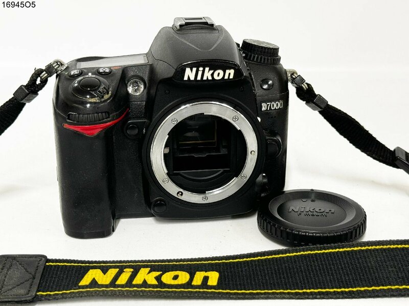 ★シャッターOK◎ Nikon ニコン D7000 一眼レフ デジタルカメラ ボディ 現状品 16945O5-8