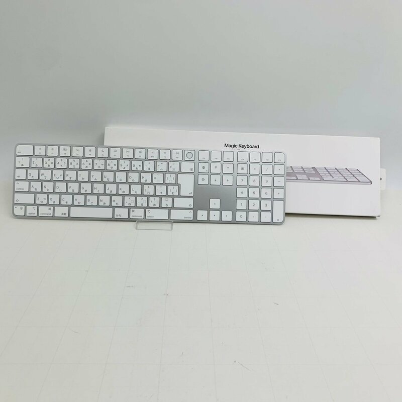 Apple Magic Keyboard with Touch ID and Numeric Keypad JIS配列 MK2C3J/A A2520