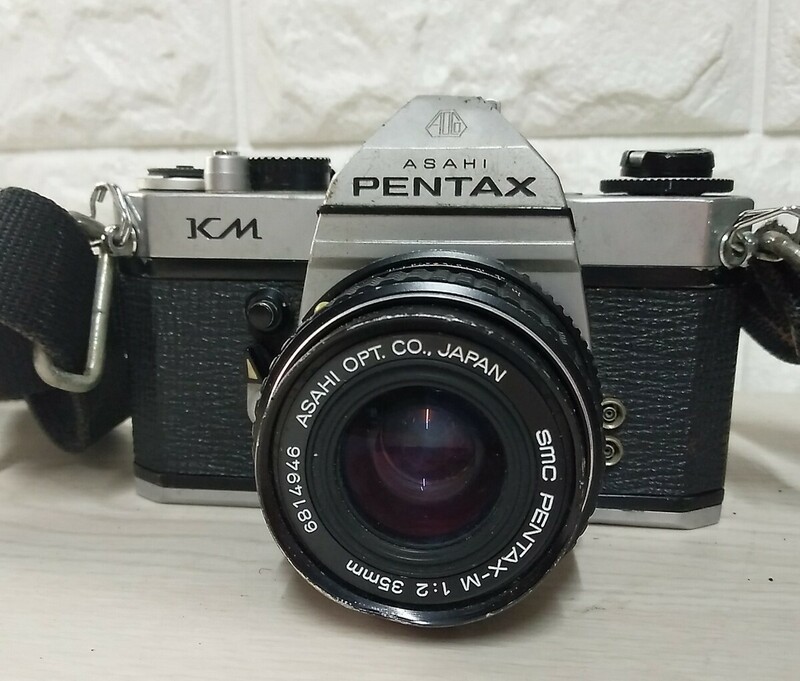 PENTAX ペンタックス KM　機械式シャッター レンズ付き1：2 35mm フィルムカメラ :レトロカメラ　カメラ　アンティーク　レトロ品　(透ケ)