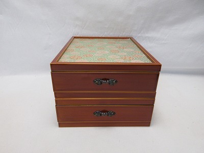 J-ｍ04357 【 ほぼ未使用 茶道具 飛騨春慶塗 小箪笥 引き出し 天然木製 紙箱 】 検) 収納ケース 整理箱 小物入れ 和家具 卓上収納 漆器 ⅱ