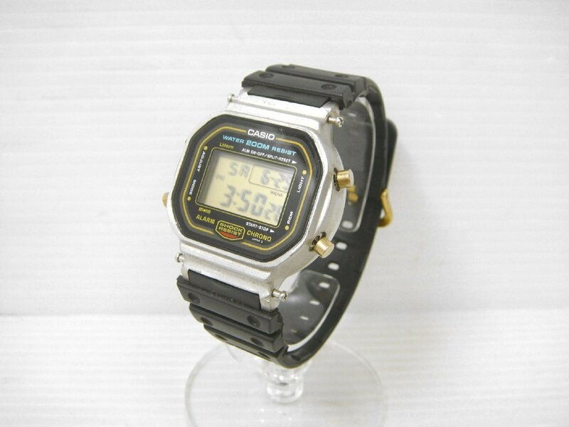 7106 カシオ CASIO G-SHOCK デジタル 腕時計 DW-5600 スクリューバック ベゼル無し ゴールドカラーボタン レトロ