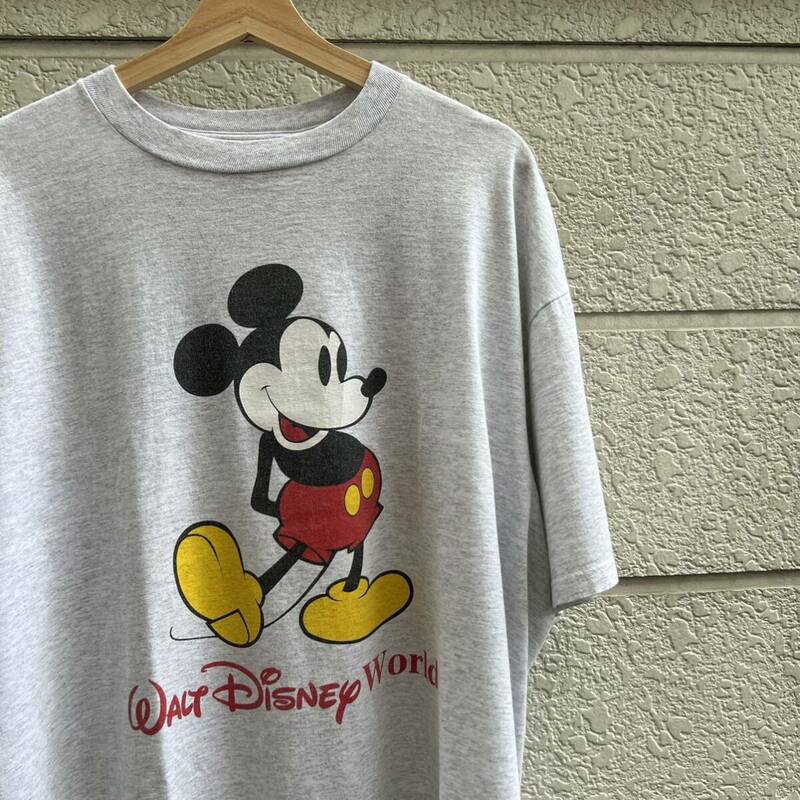 90s USA製 ライトグレー 半袖Tシャツ プリントTシャツ ミッキー Disney DESIGNS アメリカ製 古着 vintage ヴィンテージ フリーサイズ