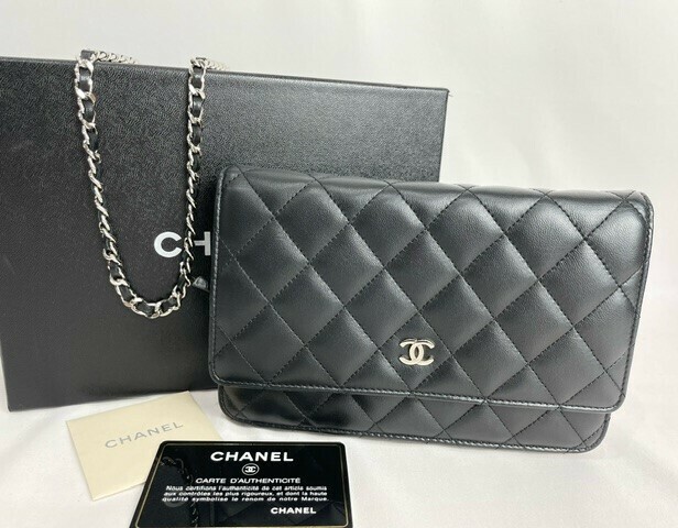 CHANEL シャネル マトラッセ ラムスキン チェーンウォレット ショルダーバッグ レザー