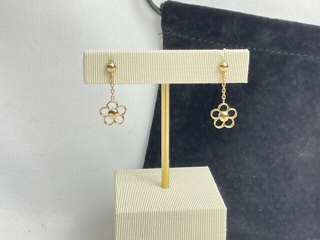 【未使用】18K　ピアス（梅）イエローゴールド