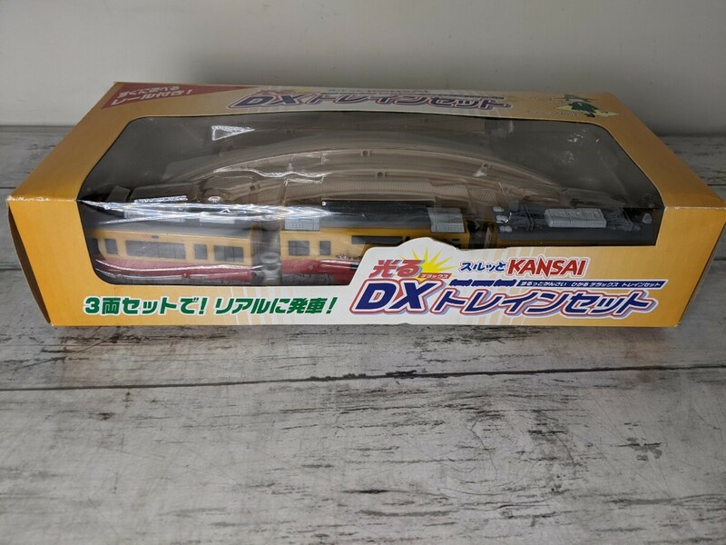 24M06-25N: 【光るDXトレインセット】　スルッとKANSAI　懐かしい　京阪電鉄　京阪電車　特急