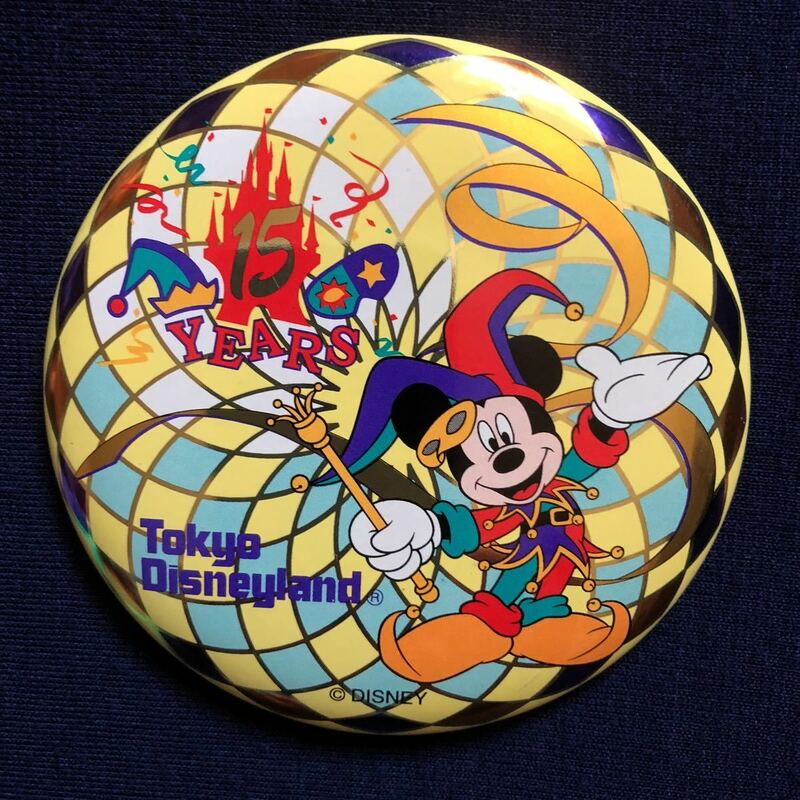 激レア希少品 東京ディズニーランド15周年 ミッキーマウス 缶バッジ