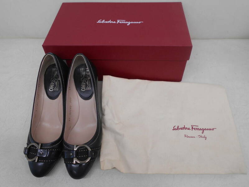 ★Salvatore Ferragamo サルヴァトーレフェラガモ パンプス GIOIA 043142 箱付き★