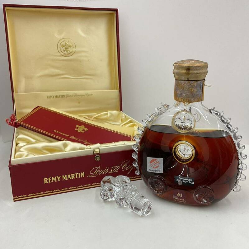 623 REMY MARTIN レミーマルタン LOUIS XIII ルイ13世 COGNAC 700ml 40% 箱付き　未開栓　金キャップ ブランデー 重さ　約1.5kg